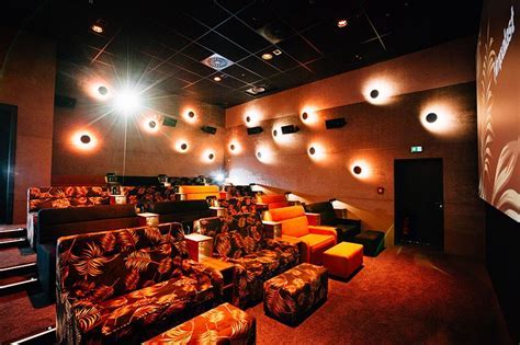Filmpalasts große Film und Seriendatenbank